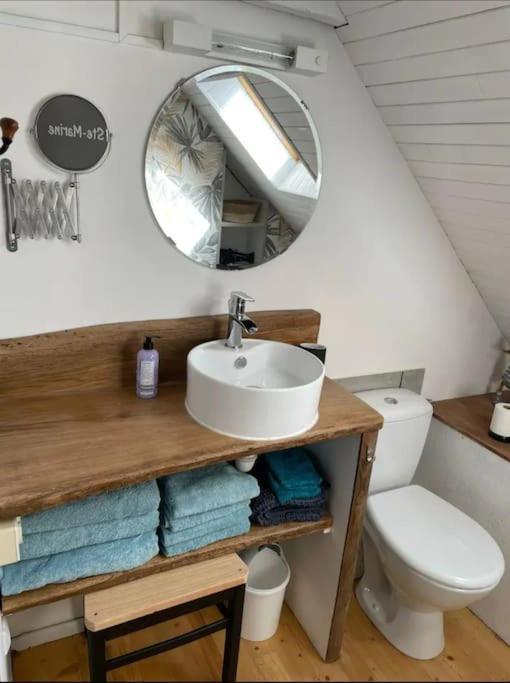 Maison De Pecheur Bord De Mer Bois Et Pierre 6-8 Pers Plobannalec Eksteriør billede